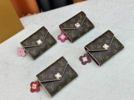 Picture of Louis Vuitton Wallets _SKUfw232841448fw